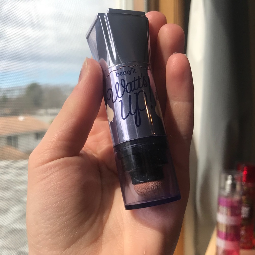 Benefit what’s up highlight stick! Only used once